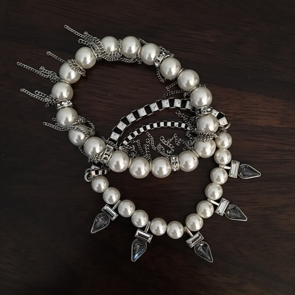 Chloe + Isabel Pearl + Spike Stretch Bracelet Set